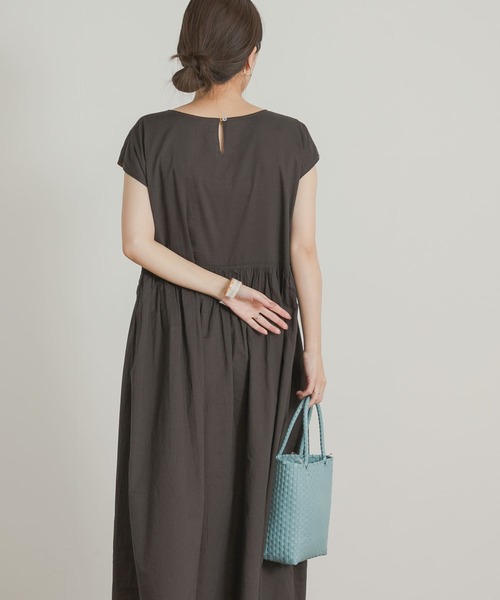 URBAN RESEARCH DOORS（アーバンリサーチドアーズ）の「コットンボイルリバーシブルワンピース（ワンピース・レディース・ブラック系その他/イエロー系その他/ブルー系その他・MEDIUM）」の18枚目の写真