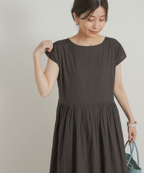 URBAN RESEARCH DOORS（アーバンリサーチドアーズ）の「コットンボイルリバーシブルワンピース（ワンピース・レディース・ブラック系その他/イエロー系その他/ブルー系その他・MEDIUM）」の19枚目の写真