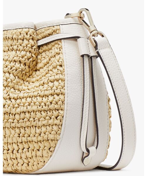 【新品・未使用】Kate spade ダンプリング ストロー クロスボディ kate spade new york（ケイトスペード ニューヨーク）の「ダンプリング