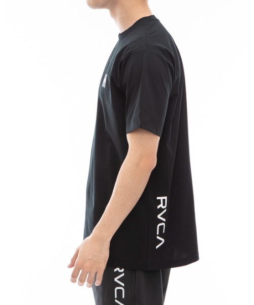 RVCA（ルーカ）の「RVCA メンズ 【SURF TEE】 RVCA 2X SURF ST ラッシュガード 【2024年夏モデル】/ルーカ水陸両用UVカット半袖サーフTシャツ(ラッシュガード・水着)（ラッシュガード・メンズ・ブラック/オリーブ/ホワイト/ブルー系その他・SMALL/MEDIUM/LARGE/X-LARGE）」の7枚目の写真