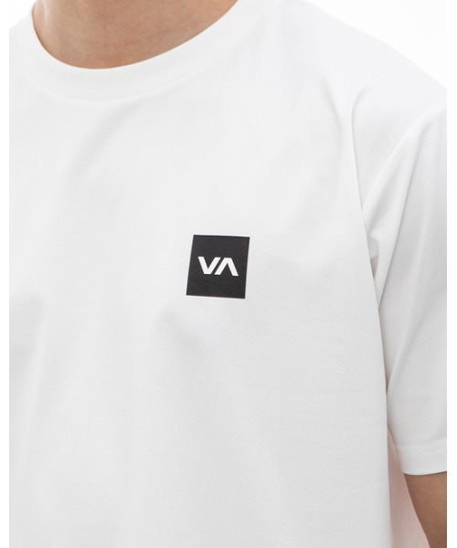 RVCA（ルーカ）の「RVCA メンズ 【SURF TEE】 RVCA 2X SURF ST ラッシュガード 【2024年夏モデル】/ルーカ水陸両用UVカット半袖サーフTシャツ(ラッシュガード・水着)（ラッシュガード・メンズ・ブラック/オリーブ/ホワイト/ブルー系その他・SMALL/MEDIUM/LARGE/X-LARGE）」の14枚目の写真