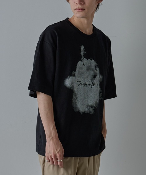 COLONY 2139（コロニートゥーワンスリーナイン）の「スモークプリントTシャツ（Tシャツ/カットソー・メンズ・ブラック/ホワイト・MEDIUM/LARGE）」の11枚目の写真