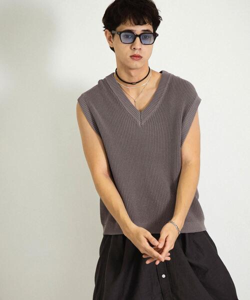 SENSE OF PLACE by URBAN RESEARCH（センスオブプレイスバイアーバンリサーチ）の「アゼアミクロップドニットベスト（ベスト・メンズ・ブラック/グレー・MEDIUM/LARGE）」の20枚目の写真