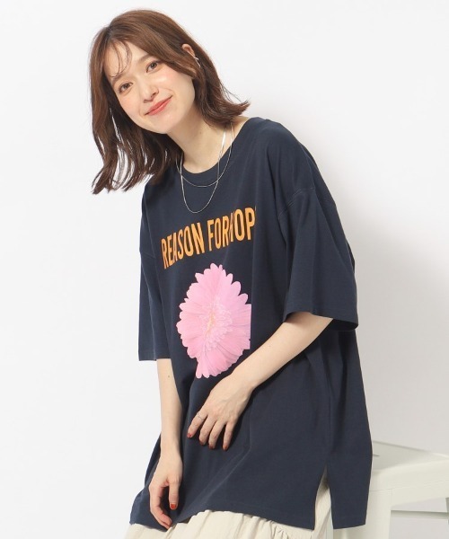 Cutie Blonde（キューティーブロンド）の「◆ゆるっとが今年らしい プリントBIG Tシャツ（Tシャツ/カットソー・レディース・チャコール/ホワイト系その他/ホワイト系その他3/ベージュ系その他5/ホワイト系その他6/ホワイト系その他7/ネイビー系5/ブラック系4・00）」の8枚目の写真
