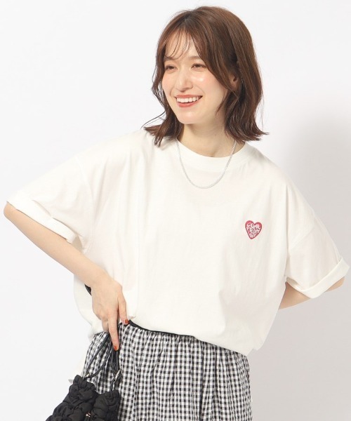 Cutie Blonde（キューティーブロンド）の「◆ゆるっとが今年らしい プリントBIG Tシャツ（Tシャツ/カットソー・レディース・チャコール/ホワイト系その他/ホワイト系その他3/ベージュ系その他5/ホワイト系その他6/ホワイト系その他7/ネイビー系5/ブラック系4・00）」の3枚目の写真