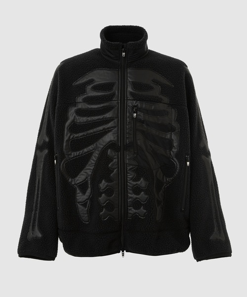 TAKAHIROMIYASHITATheSoloIst.(タカヒロミヤシタザソロイスト)の「stand up collar fleece jacket.(その他アウター・メンズ・ブラック×ブラック/ブラック×ホワイト・44)」の2枚目の写真