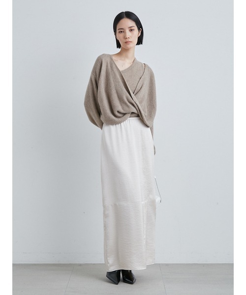 MIESROHE（ミースロエ）の「サテンＩライン切り替えスカート（スカート・レディース・ブラック/アイボリー/モカ・1/0）」の20枚目の写真