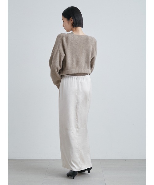 MIESROHE（ミースロエ）の「サテンＩライン切り替えスカート（スカート・レディース・ブラック/アイボリー/モカ・1/0）」の17枚目の写真