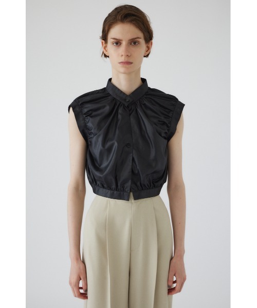 RIM.ARK(リムアーク)の「Leather like compact vest(ベスト・レディース・ブラック・38/36)」の5枚目の写真