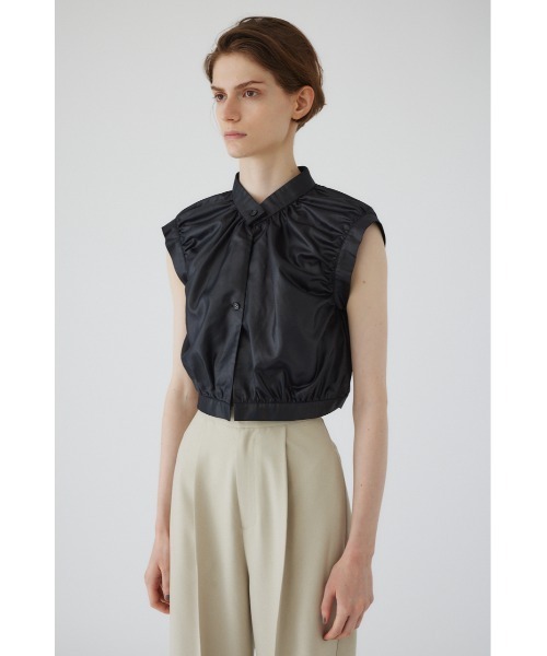 RIM.ARK(リムアーク)の「Leather like compact vest(ベスト・レディース・ブラック・38/36)」の6枚目の写真