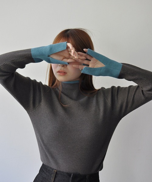 Meli rich（メリーリッチ）の「バイカラー配色スリット袖
