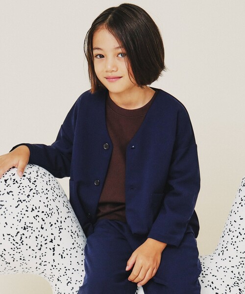 THE SHOP TK （ザ ショップ ティーケー ）の「◆【120－160】カットジョーゼットジャケット/セットアップ可・洗濯機OK（カーディガン/ボレロ・キッズ・ブラウン系その他/ネイビー・12/16/15 /14/13）」の2枚目の写真