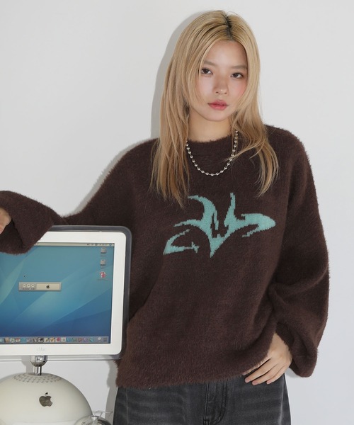 MSG（エムエスジー）の「フェザーグラフィックショートニット【UNISEX】（ニット/セーター・メンズ・ブラック/ブラウン/チャコール/グレー/ワイン・L/M/S/XL）」の17枚目の写真