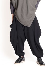 無地 変形バルーンサルエルパンツ