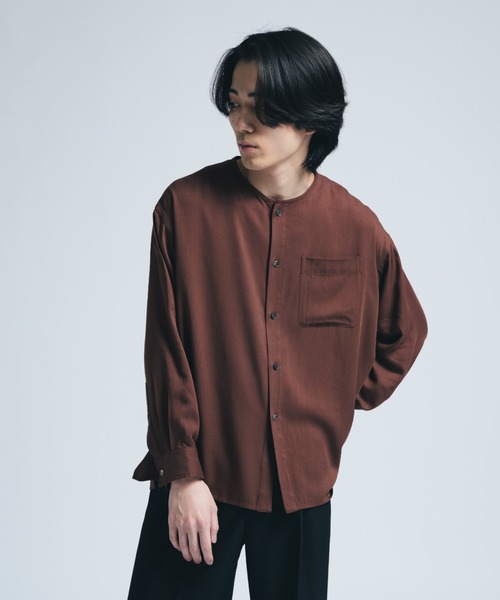 INTER FACTORY（インターファクトリー）の「レーヨンノーカラーシャツ/ Relux Fit - made in INTER FACTORY（シャツ/ブラウス・メンズ・ブラウン/サックスブルー・MEDIUM/SMALL/LARGE）」の8枚目の写真