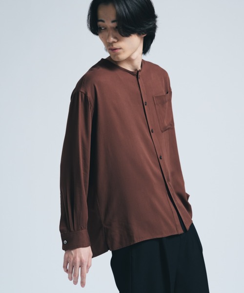 INTER FACTORY（インターファクトリー）の「レーヨンノーカラーシャツ/ Relux Fit - made in INTER FACTORY（シャツ/ブラウス・メンズ・ブラウン/サックスブルー・MEDIUM/SMALL/LARGE）」の9枚目の写真