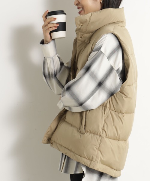 FOUND GOOD（ファウンドグッド）の「キノウナカワタベスト（ダウンベスト・レディース・ベージュ/ブラック/パープル系5・L/M/S）」の9枚目の写真