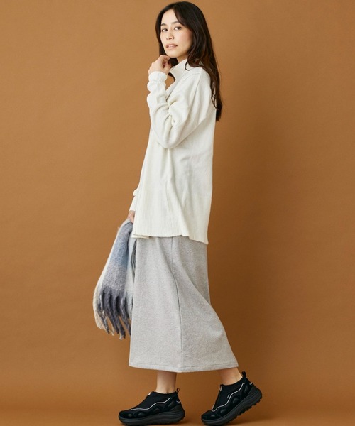 INED CLARO（イネドクラロ）の「圧縮ナロースカート（スカート・レディース・チャコールグレー/グレイッシュベージュ・フリー）」の7枚目の写真