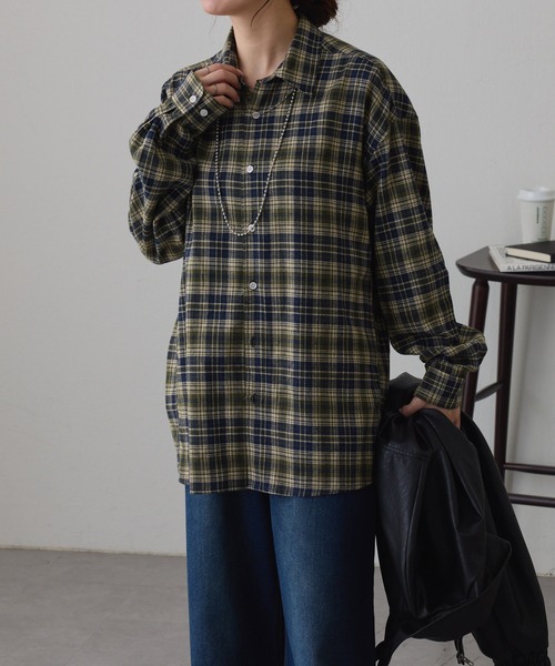 NUNIFE(ユニフィー)の「《さやべびコラボ》チェックシャツ(シャツ/ブラウス・レディース・グリーン/レッド・MEDIUM/LARGE)」の7枚目の写真