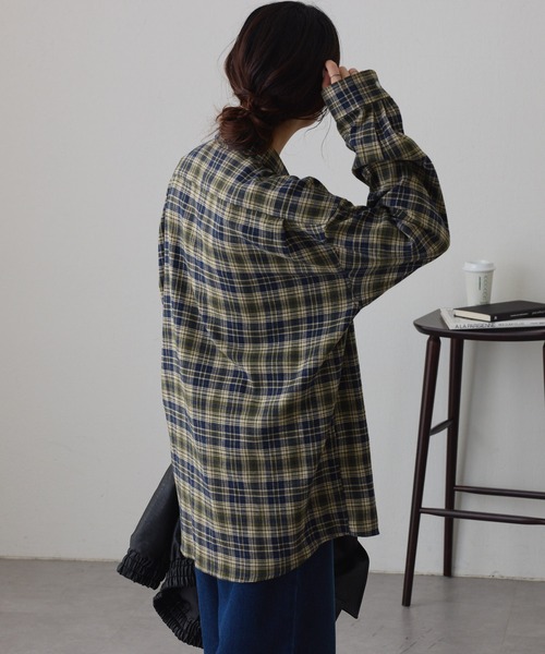 NUNIFE(ユニフィー)の「《さやべびコラボ》チェックシャツ(シャツ/ブラウス・レディース・グリーン/レッド・MEDIUM/LARGE)」の9枚目の写真