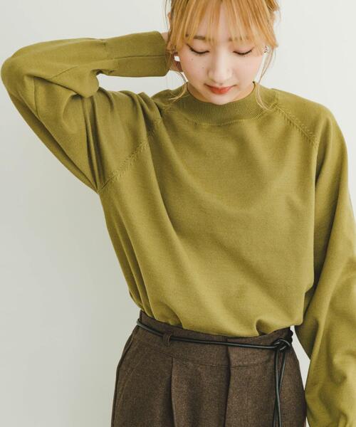 ITEMS URBANRESEARCH（アイテムズ アーバンリサーチ）の「ラグランニットプルオーバー（ニット/セーター・レディース・ブラック/オフホワイト/グリーン系その他/モカ・FREE）」の4枚目の写真