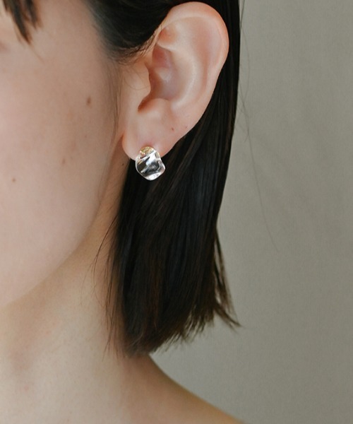 HARIO Lampwork Factory（ハリオランプワークファクトリー）の「【HARIO Lampwork Factory】ピアス フロート（ピアス（両耳用）・レディース・クリア・フリー）」の5枚目の写真