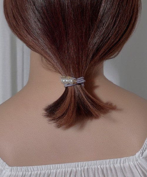 Phoebe(フィービィー)の「パールラインコンビヘアブレス グレー(ヘアゴム・レディース・グレー・FREE)」の3枚目の写真