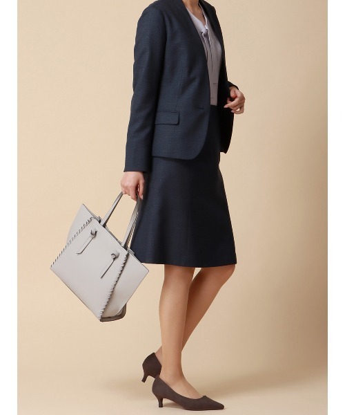 SUIT SQUARE（スーツスクエア）の「ジャケット Vカラー ウォッシャブル ストレッチ マイクロチェック セットアップ（スーツジャケット・レディース・ネイビー・38(9号)/36(7号)/34(5号)/40(11号)/42(13号)）」の12枚目の写真