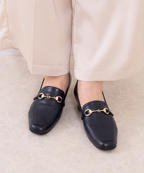 HIMIKO(ヒミコ)の「【Made in Japan】【HIMIKO】【撥水】ビットデザインヒールローファー/605003(パンプス・レディース・ネイビー/ライトグレー/ブラック/ブラウン・22.0cm/22.5cm/23.5cm/24.0cm/24.5cm/25.0cm/26.5cm/21.5cm/23.0cm/25.5cm/26.0cm)」の13枚目の写真