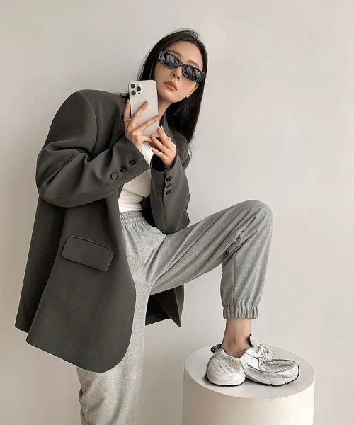 WEGO（ウィゴー）の「WEGO/【定番シルエット】ミドル丈テーラードジャケット（テーラードジャケット・レディース・グレー/ブラック・MEDIUM/LARGE/SMALL）」の12枚目の写真