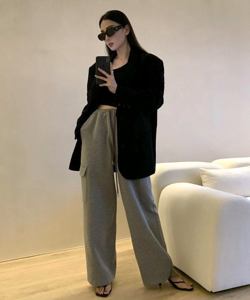 WEGO（ウィゴー）の「WEGO/【定番シルエット】ミドル丈テーラードジャケット（テーラードジャケット・レディース・グレー/ブラック・MEDIUM/LARGE/SMALL）」の8枚目の写真