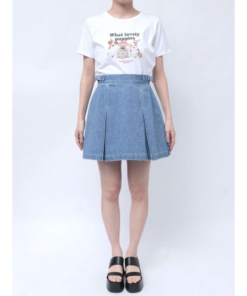 CALNAMUR(カルナムール)の「DENIM TUCK MINI SK/デニムタックミニスカート(スカート・レディース・ライトブルー/インディゴブルー・SMALL/MEDIUM)」の17枚目の写真