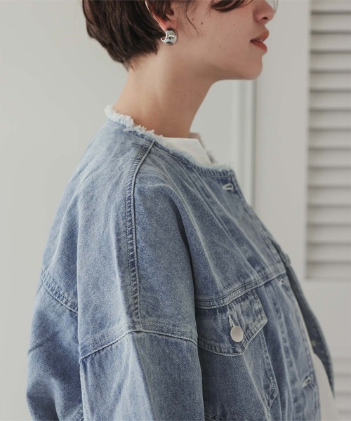 titivate（ティティベイト）の「ノーカラーデニムジャケット（デニムジャケット・レディース・アイボリー/ライトブルー・S/M/L）」の11枚目の写真