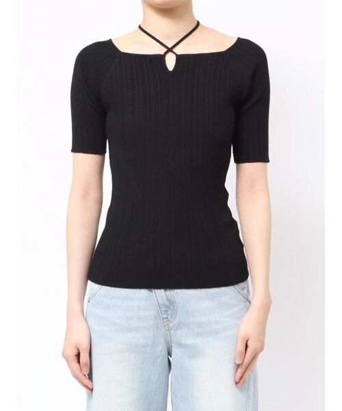 LAGUNAMOON（ラグナムーン）の「チョーカーデザインリブニットプルオーバー（ニット/セーター・レディース・ブラック/ピンク/イエロー・FREE）」の14枚目の写真