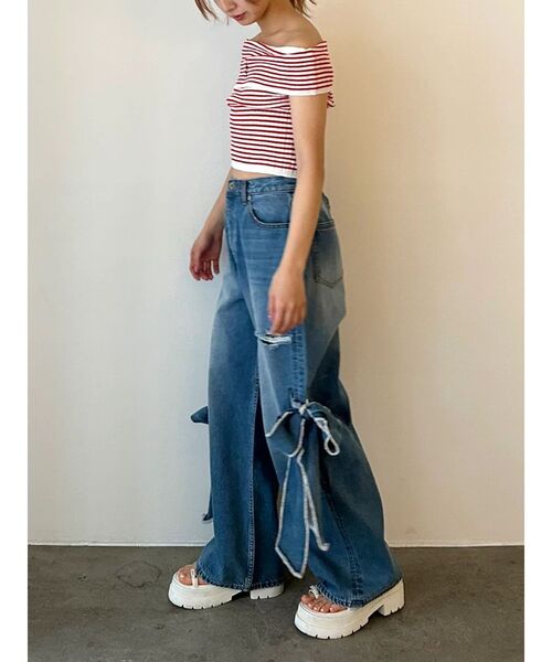 CALNAMUR(カルナムール)の「2WAY RIBBON DETAILS DENIM/2WAY リボンディティールデニム(デニムパンツ・レディース・ブラック/ライトブルー・SMALL/MEDIUM)」の13枚目の写真