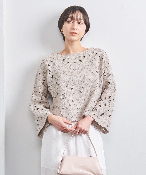 UNITED ARROWS(ユナイテッドアローズ)の「クロッシー エンブロイダリー ニットプルオーバー(ニット/セーター・レディース・オフホワイト/ナチュラル/ブラック・FREE)」の4枚目の写真