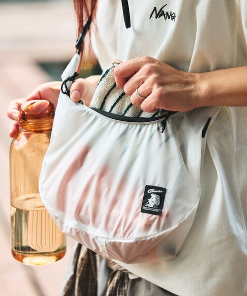 COBMASTER(コブマスター)の「Cobmaster × FREAK'S STORE/コブマスター × フリークスストア 別注 CORDURA BANANA SHOULDER コーデュラ バナナ ショルダーバッグ(ショルダーバッグ・メンズ・ブラック/サックスブルー/パープル/オレンジ/ホワイト・ONE SIZE)」の2枚目の写真