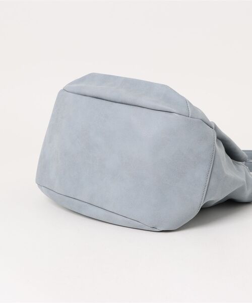 KAZZU SELECT(カッズセレクト)の「2wayショルダーバッグ(ショルダーバッグ・レディース・ブラック/ブルー・ONE SIZE)」の4枚目の写真