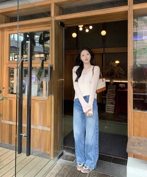 tageechita（タジチタ）の「【tageechita】水流ウォッシュ ワイドストレート デニムパンツ（デニムパンツ・レディース・インディゴブルー・XS/S/M/L）」の19枚目の写真