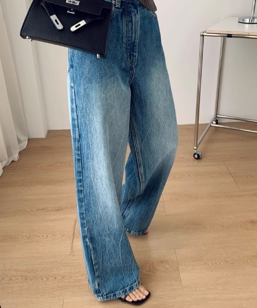 tageechita（タジチタ）の「【tageechita】水流ウォッシュ ワイドストレート デニムパンツ（デニムパンツ・レディース・インディゴブルー・XS/S/M/L）」の15枚目の写真