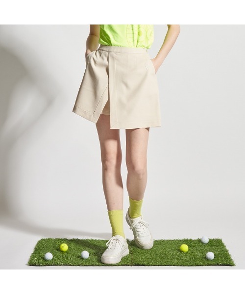 VIVA HEART(ビバハート)の「【VIVA HEART/GOLF】レイヤードツイルショートパンツ(その他パンツ・レディース・レッド/ブラック/ライトベージュ・40/42/38)」の3枚目の写真