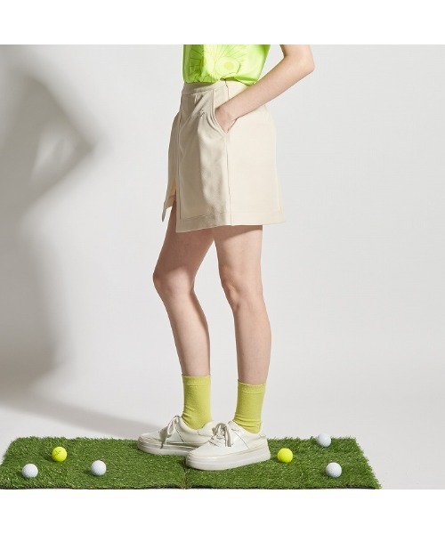 VIVA HEART(ビバハート)の「【VIVA HEART/GOLF】レイヤードツイルショートパンツ(その他パンツ・レディース・レッド/ブラック/ライトベージュ・40/42/38)」の4枚目の写真
