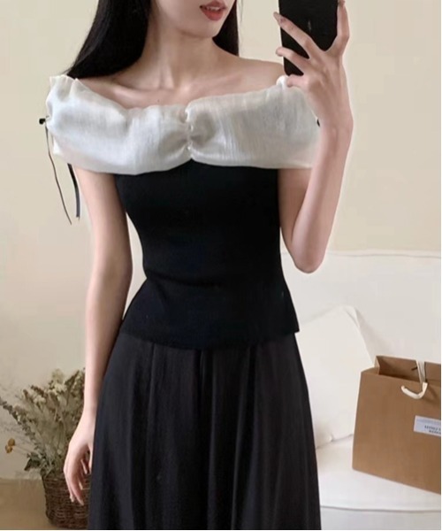 gossip!ロサンゼルス(ゴシップロサンゼルス)の「Y2K風 オフショルダー リボンデコール ネットトップス(Tシャツ/カットソー・レディース・ブラック・FREE)」の6枚目の写真