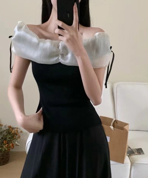 gossip!ロサンゼルス(ゴシップロサンゼルス)の「Y2K風 オフショルダー リボンデコール ネットトップス(Tシャツ/カットソー・レディース・ブラック・FREE)」の7枚目の写真