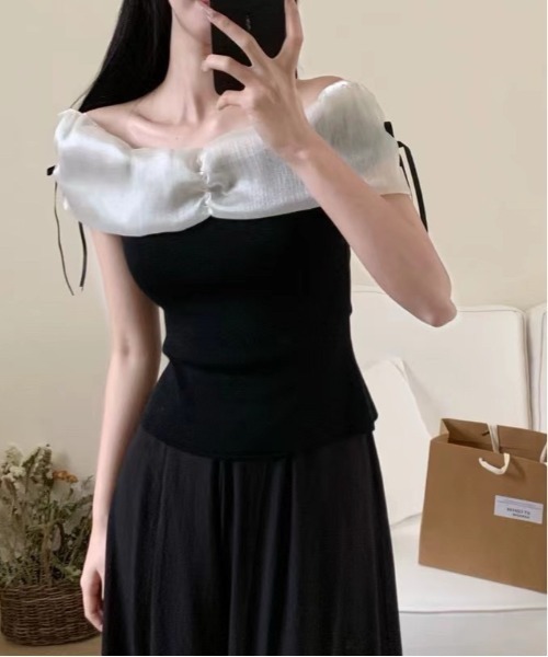 gossip!ロサンゼルス(ゴシップロサンゼルス)の「Y2K風 オフショルダー リボンデコール ネットトップス(Tシャツ/カットソー・レディース・ブラック・FREE)」の8枚目の写真