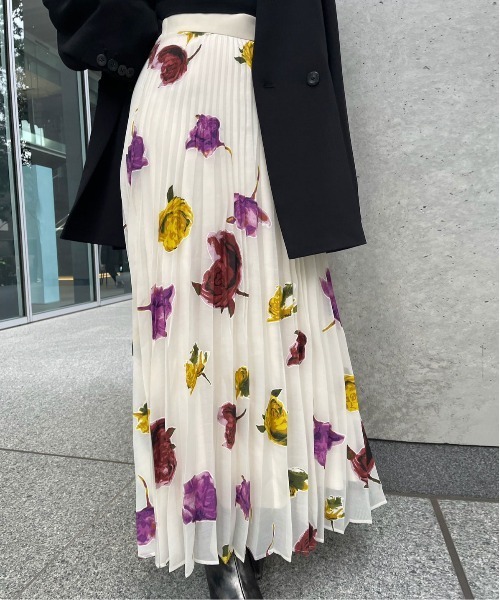 セール】MEDI OLIVIA OPAL PLEATS SKIRT（スカート）｜Ameri