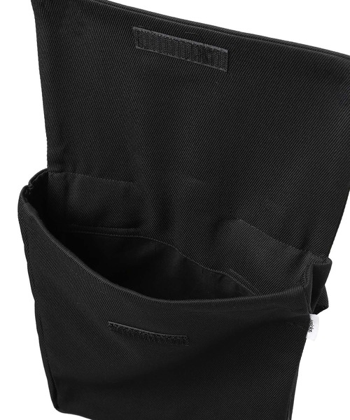 BASICKS(ベイシックス)の「BASICKS Cargo Pocket Skirt S25-0702W(スカート・レディース・ブラック・SMALL)」の7枚目の写真