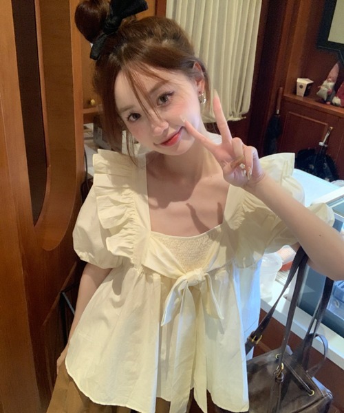 bibiyデニムフリル襟ペプラムシャツ 半袖 bibiyデニムフリル襟ペプラムシャツ 半袖 Bibiy. LOLA PEPURAMU