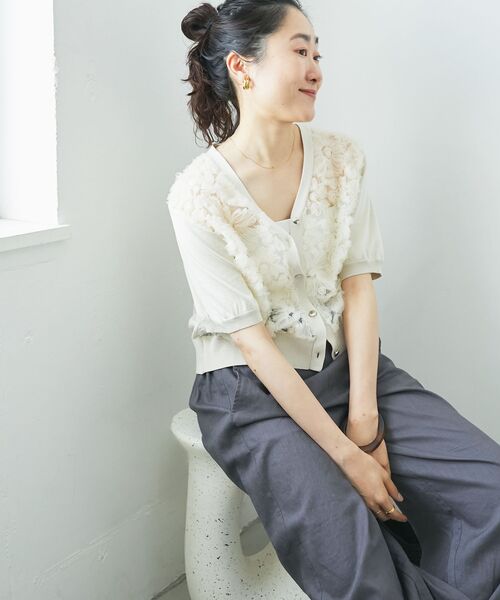 le.coeur blanc(ルクールブラン)の「《大人気!!》チュール刺繍ハーフスリーブカーディガン(カーディガン/ボレロ・レディース・ブラック/アイボリー/ピンクベージュ・38)」の12枚目の写真