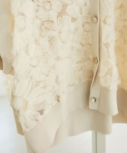 le.coeur blanc(ルクールブラン)の「《大人気!!》チュール刺繍ハーフスリーブカーディガン(カーディガン/ボレロ・レディース・ブラック/アイボリー/ピンクベージュ・38)」の22枚目の写真